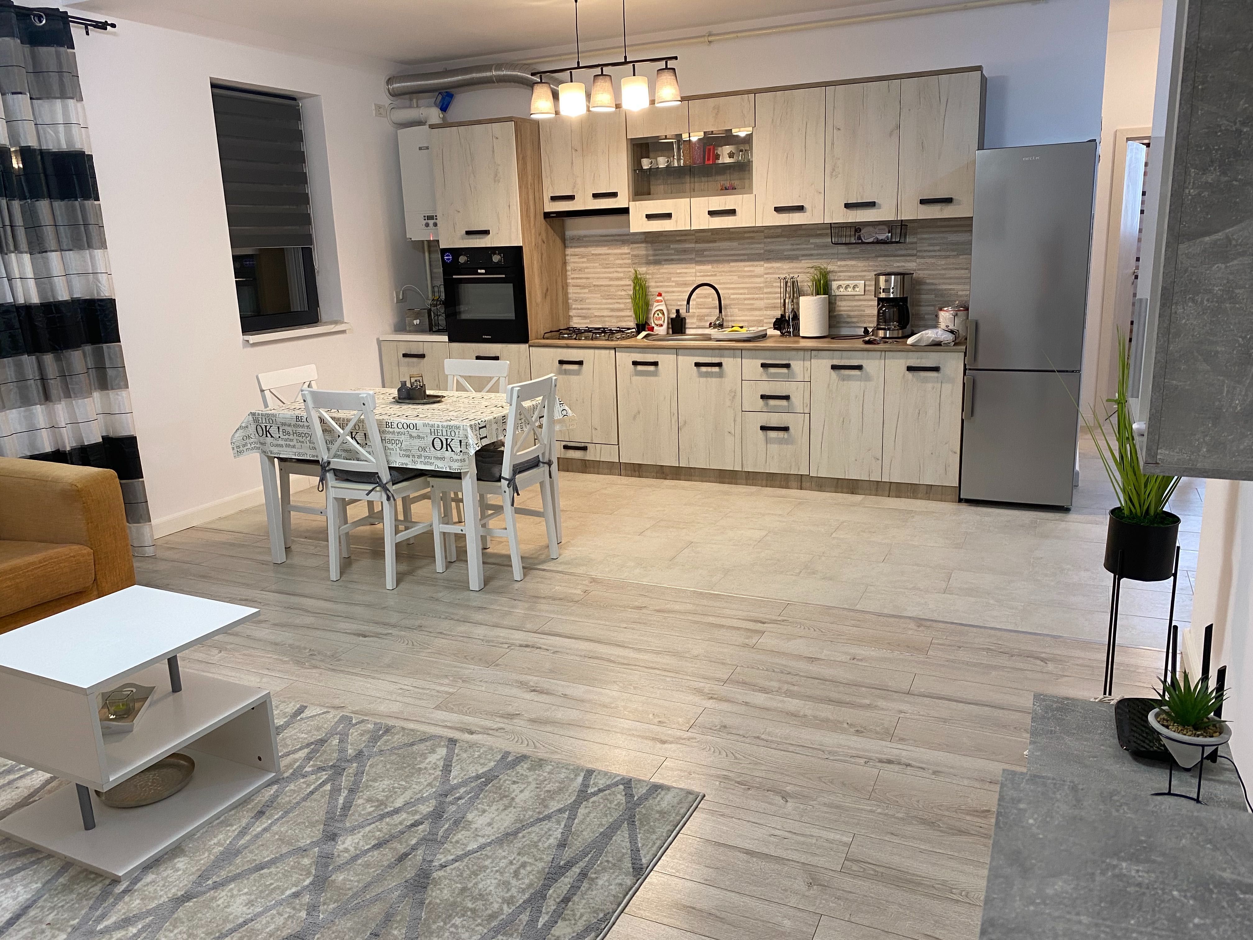 Vand apartament 2 camere zona Giroc Timisoara