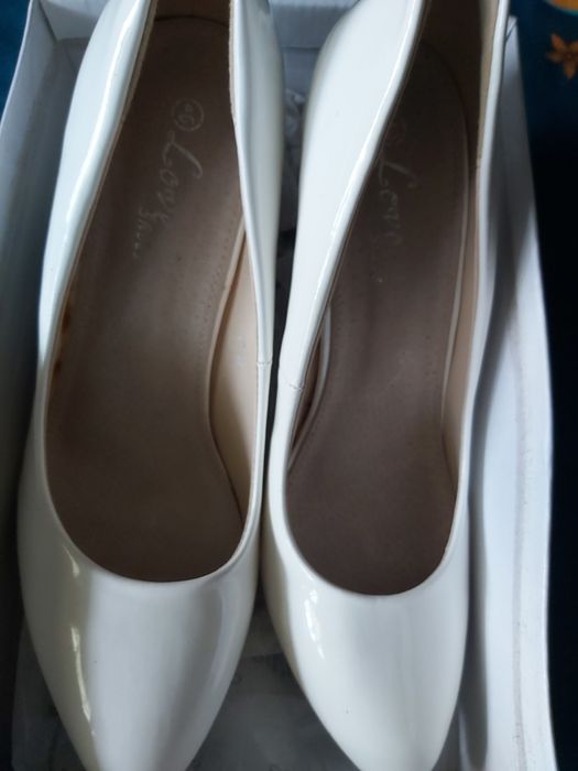 Pantofi ALBI Luciosi