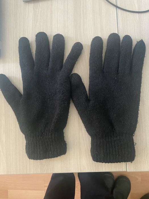 Зимние перчатки