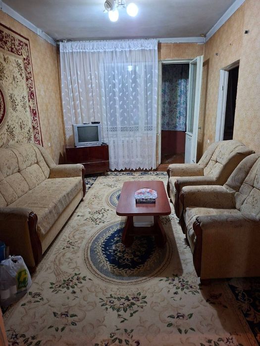 Продаю квартиру Яшнабадский р-он Авиасозлар-2. 52м2. 2-ком 3-этаж 4-эт