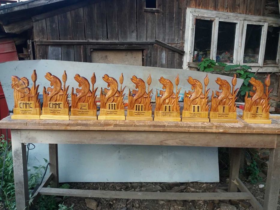 Sculptură în lemn la comanda