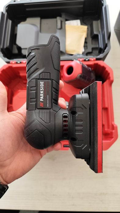 Виброшлайф Parkside performance 12v