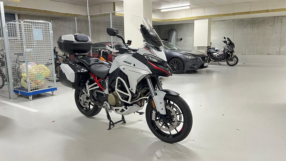 Ducati Multistrada V4S travel&radar + topcase 06.2022
