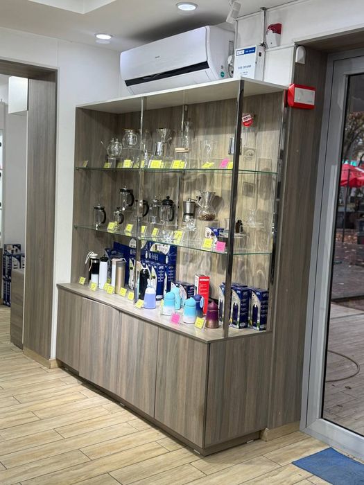 Мебель для магазина, витрина, полки, шкафы