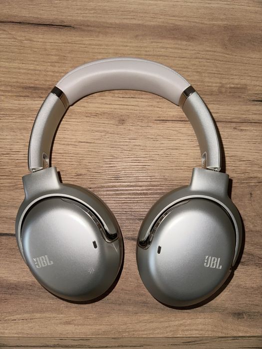Căsti Bluetooth JBl Tour One M2
