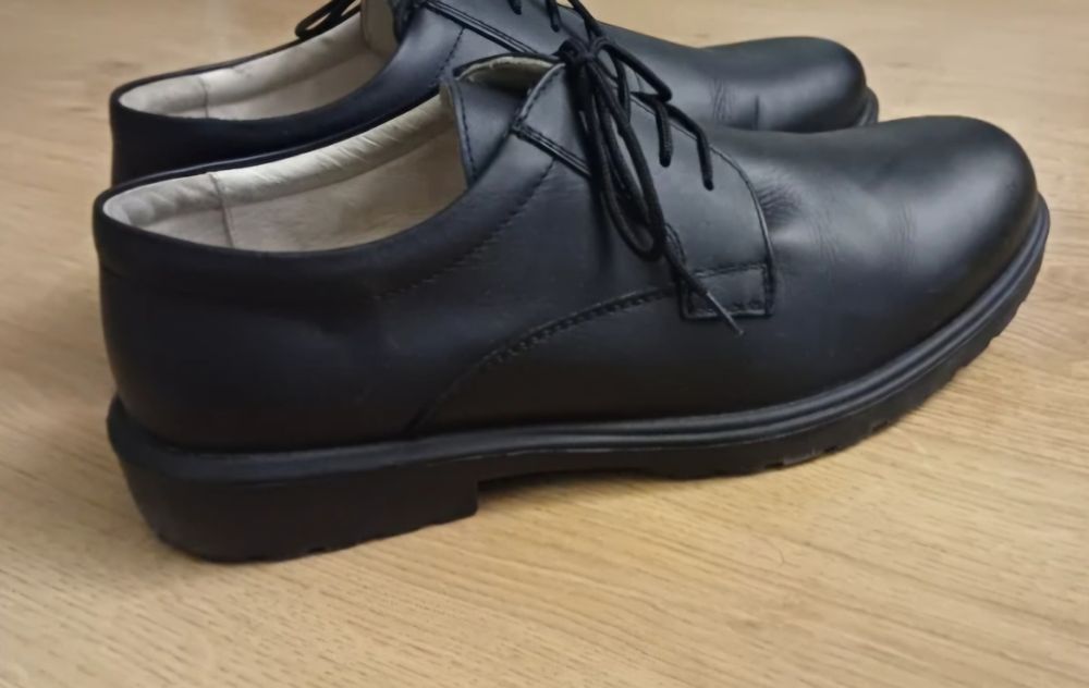 Унисекс и мъжки обувки Кавалер и мокасини/еспадрили от естествена кожа