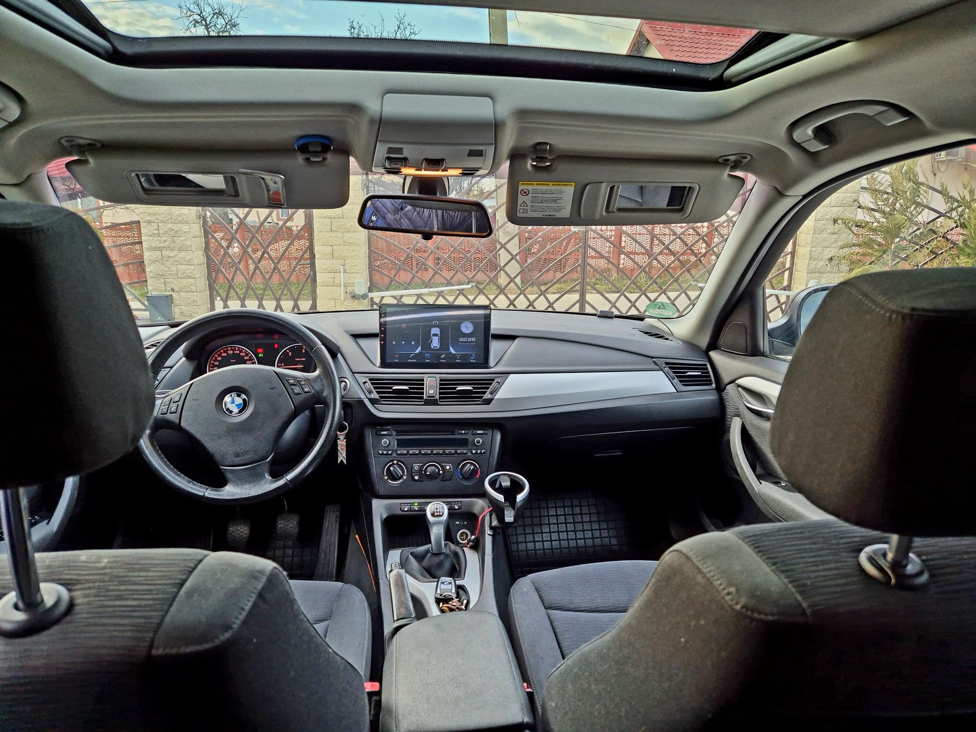 Vând bmw x1 2.0 D