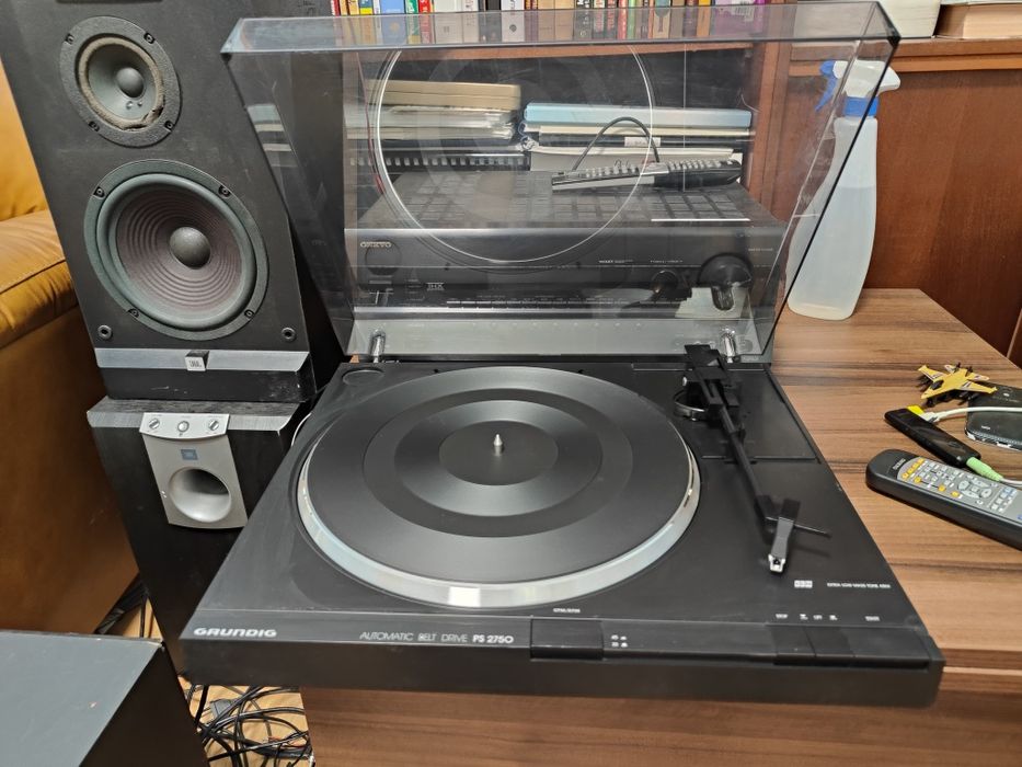 Pick up Onkyo Grundig vinil
