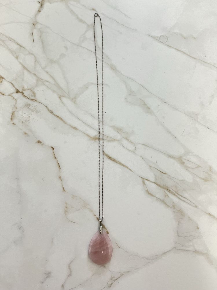 Сребърно колие с розов кварц и висулка сърце Swarovski