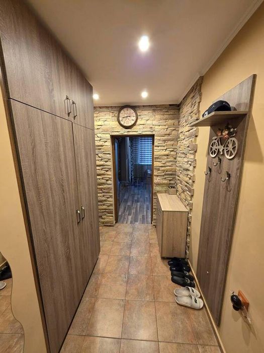 Продава се Едностаен апартамент в Бургас, Меден рудник - зона А - 57 кв.м за 2088 €/кв.м - Снимка #2