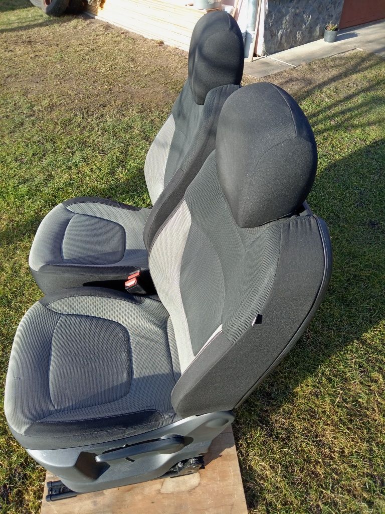 Scaune Renault captur