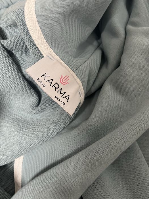 Чисто нов Karma комплект/сет