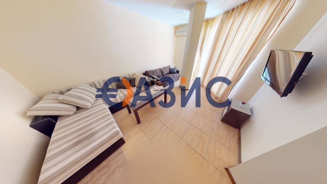Продава се Двустаен апартамент в к.к. Слънчев бряг - 88 кв.м за 773 €/кв.м - Снимка #8