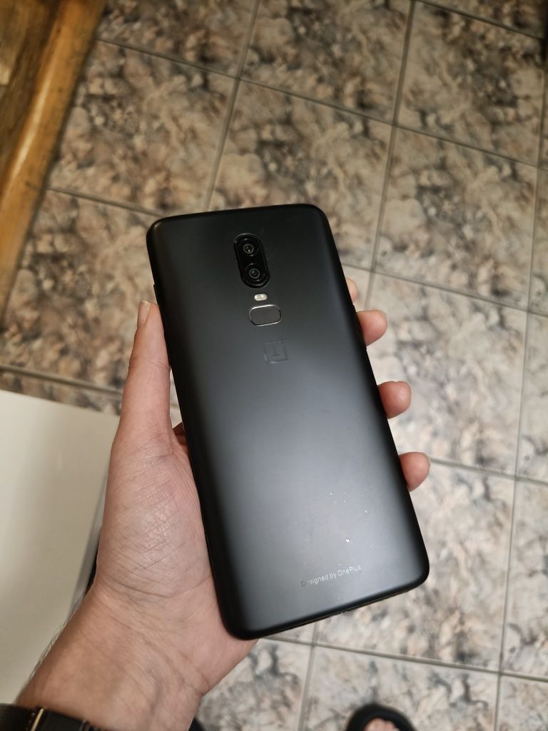 OnePlus 6 stare bună.