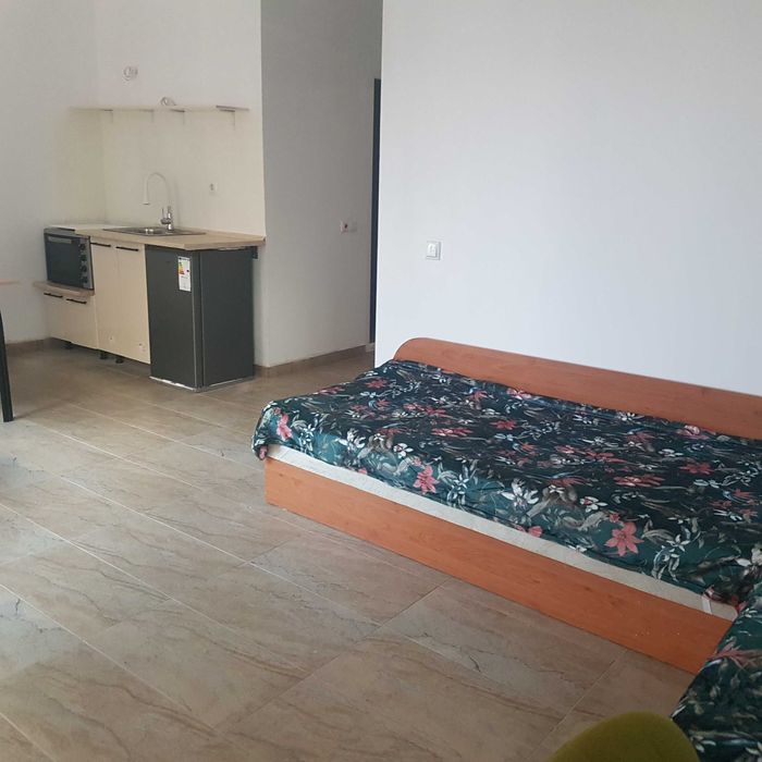 Дава се под наем Едностаен апартамент в София, Студентски град - 40 кв.м за 459 € - Снимка #2