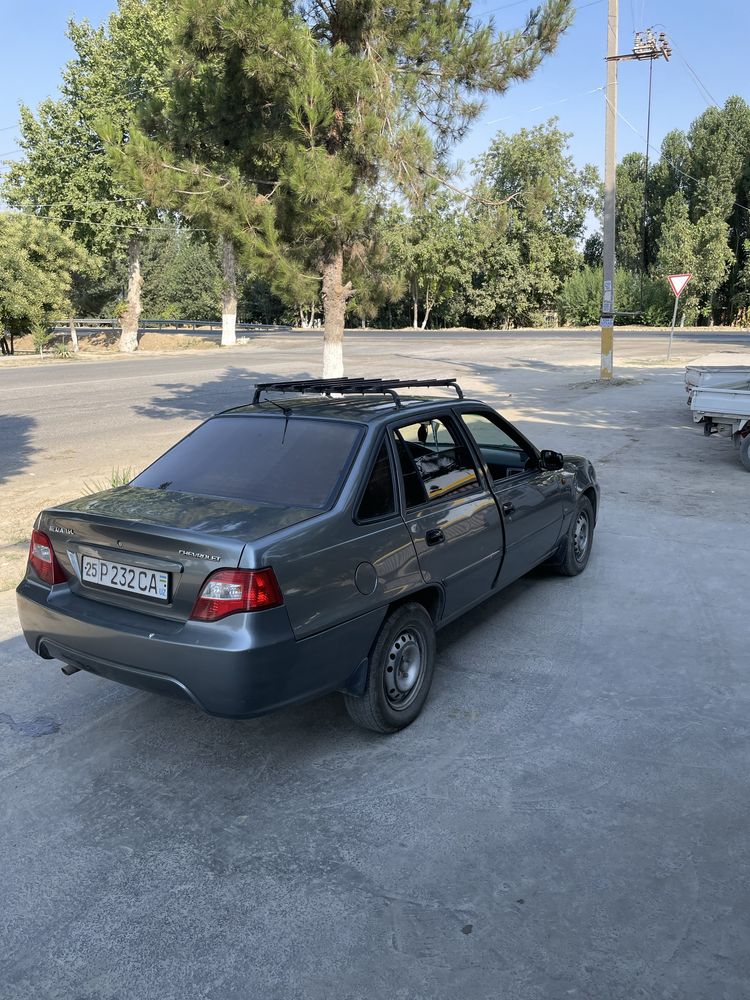 Nexia 2  2015 yil xolati yaxshi