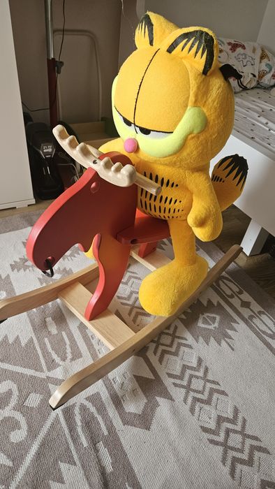 Balansoar tip calut ikea model elan - ren rosu copii