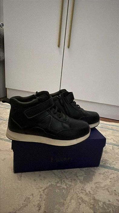 Детские ботинки, туфли