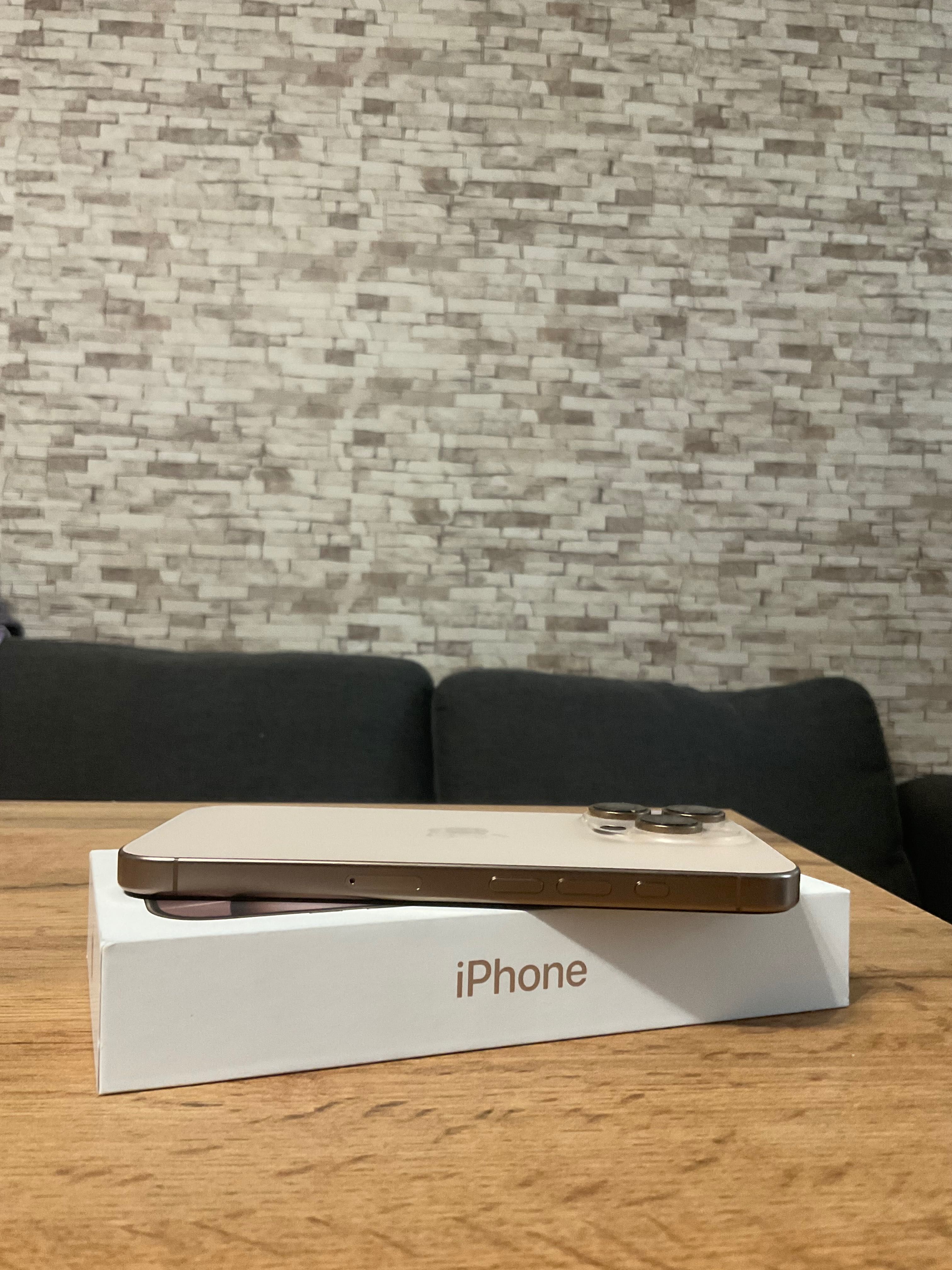 iPhone 16 Pro 256GB Desert Titanium
