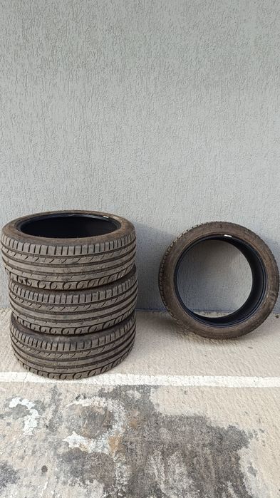 Cauciucuri de vara Taurus UHP 215/45/r18 dot 2024