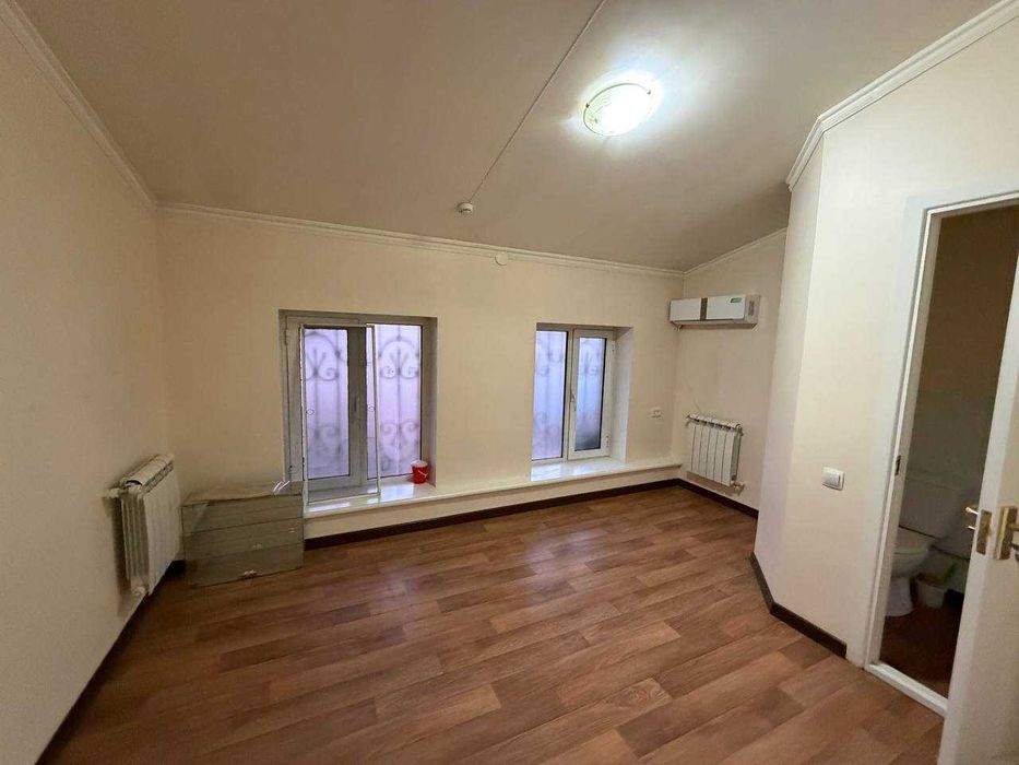 [SM] Сдаётся 2 объединённых здания под клинику или хостел на Шастри