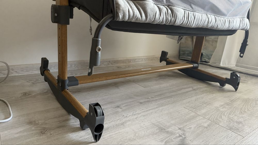 Patut co sleeper lionelo cu leganare saltea cocos pozitie reglabila
