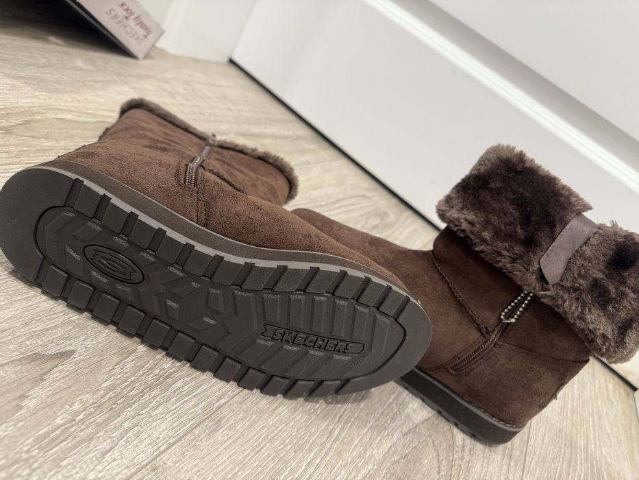 Vand cizme Skechers 37