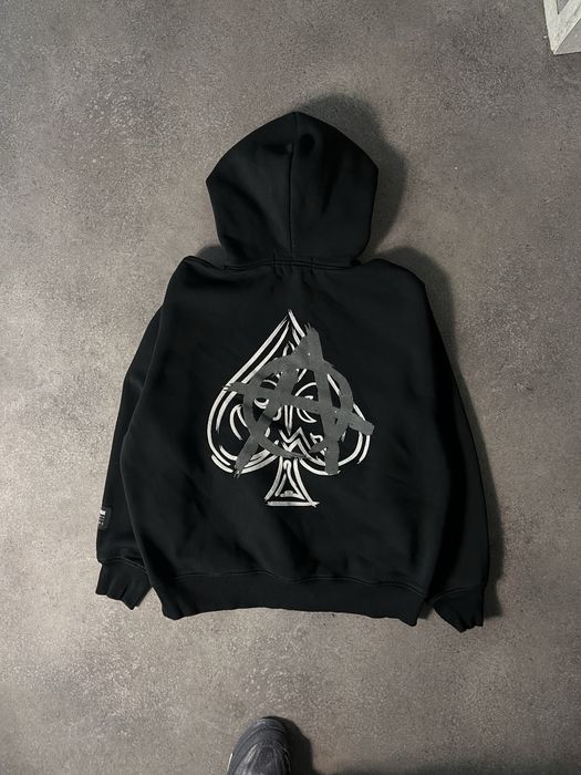 ALEXANDER SPADE trust issues