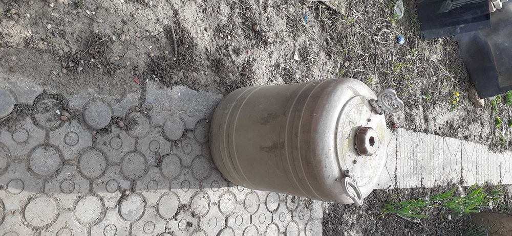 Vand Butoaie din plastic de 3L-10L-30 L -60 L  rezistente