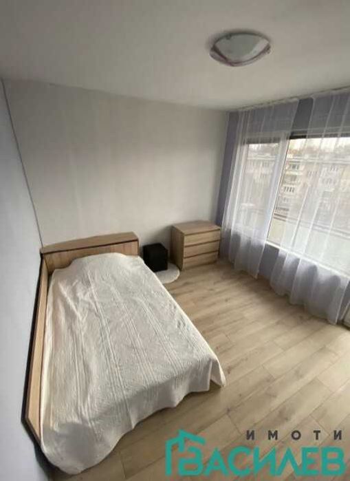 Продава се Двустаен апартамент в София, Център - 60 кв.м за 2584 €/кв.м - Снимка #3