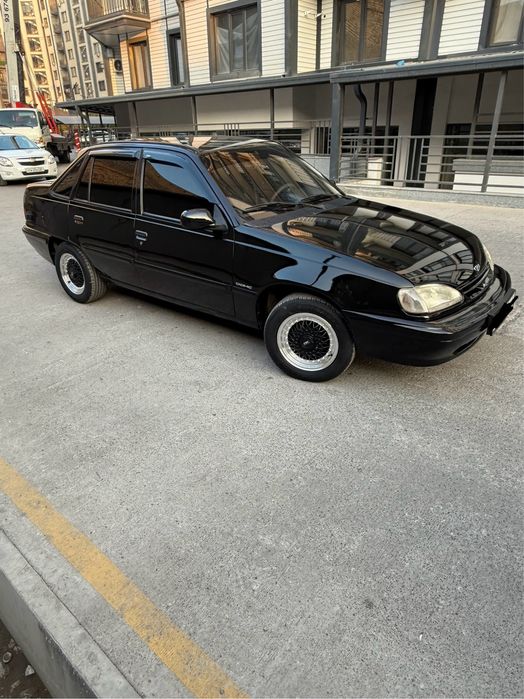 Daewoo Racer 1994 yil