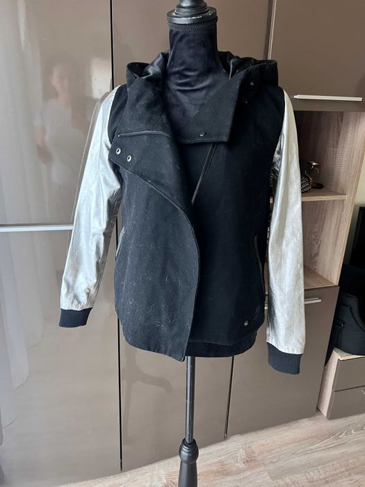 Geaca Nike stofa si piele