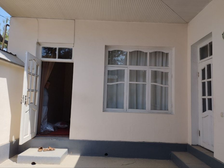 Чорсу базар аренда Участок 4 ком