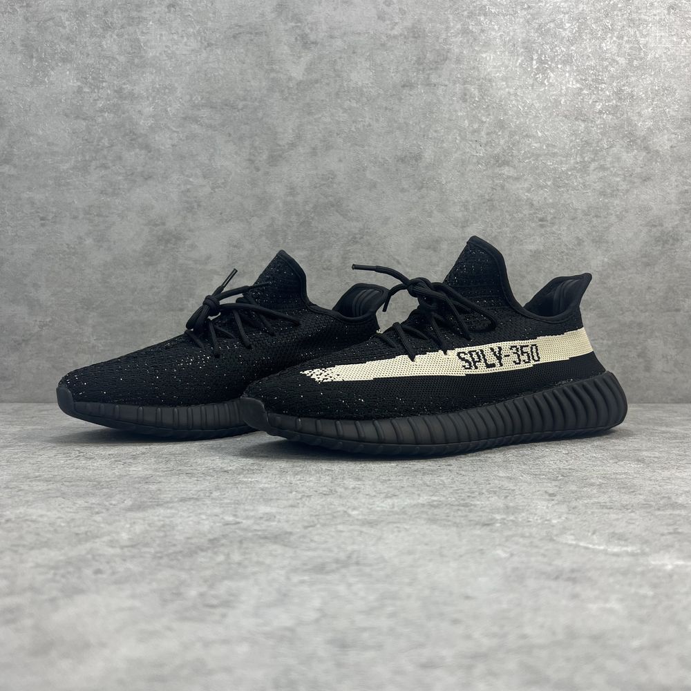 Adidas Yeezy Boost 350 V2 Oreo - 42