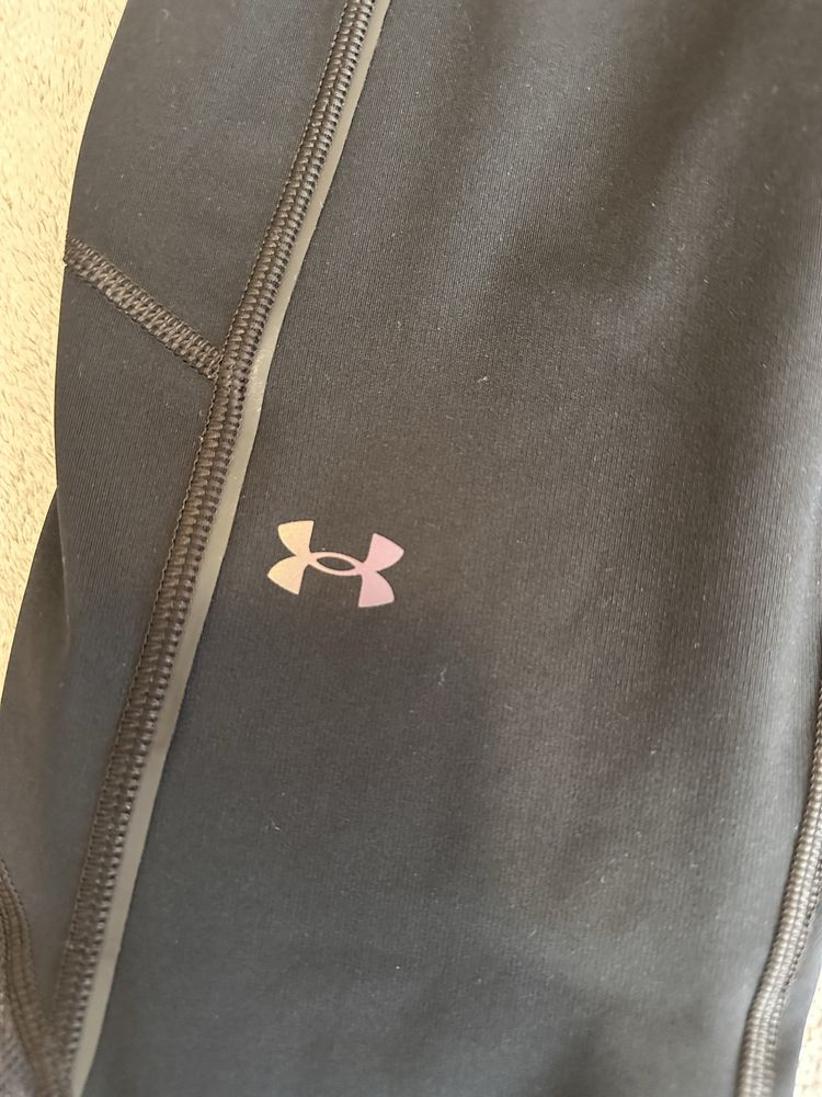 Under armour клинче