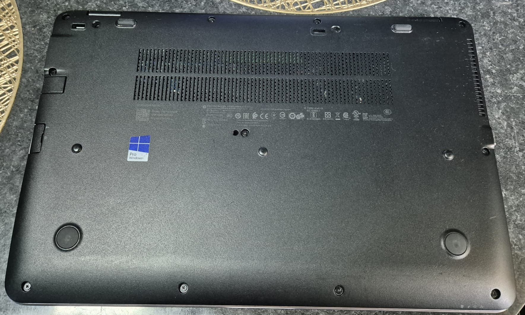 vand laptop.Hp EliteBook 850 G3..15.6" FH..i7 6500..8 Gb..Ssd 256 Gb