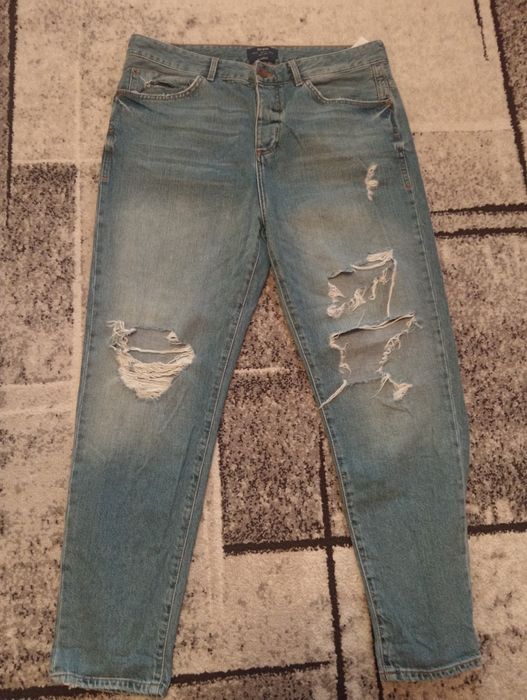 Blugi Bershka stare buna