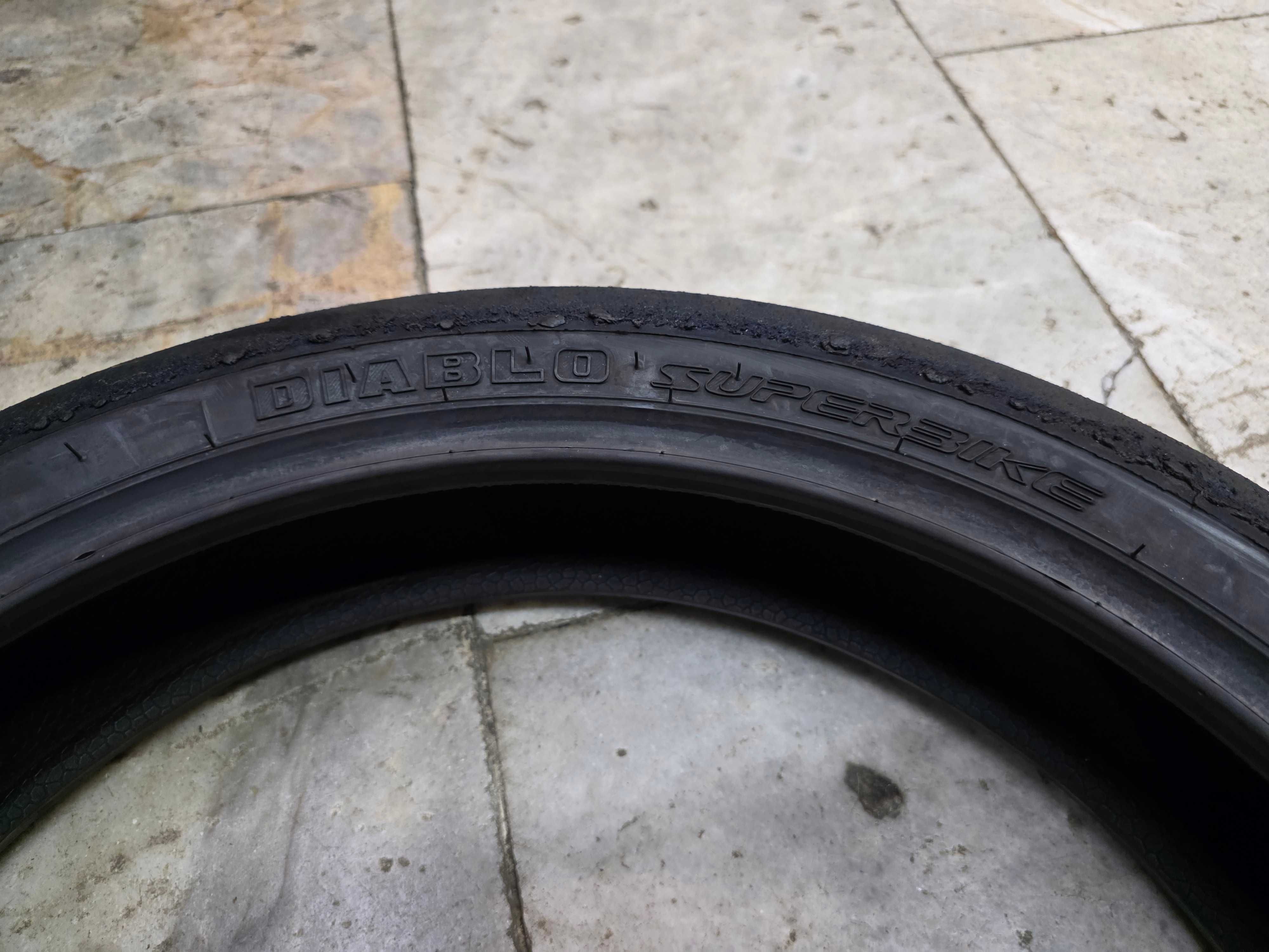 Мото Гума Слик 120 70 17 - Pirelli Diablo Superbike