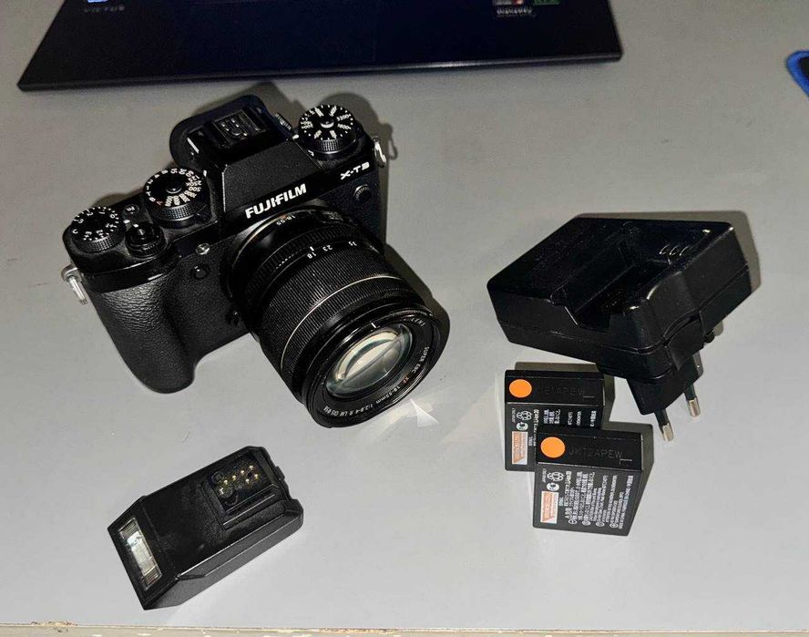 Продам фото-видеокамеру Fujifilm x-t3 в отличном состоянии