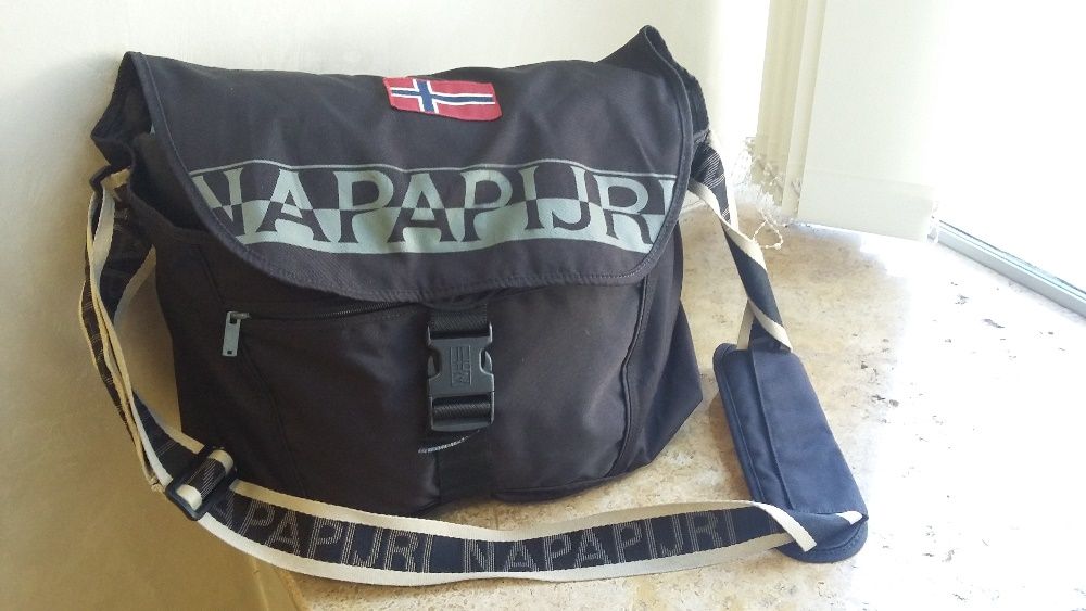 Napapijri