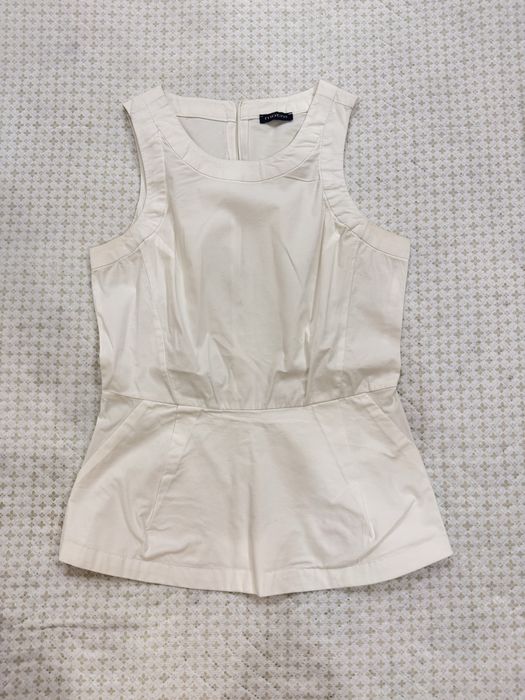 Продам кофточку Motivi