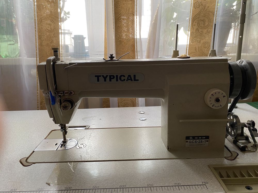 Механическая швейная машина TYPICAL GC6-28-1