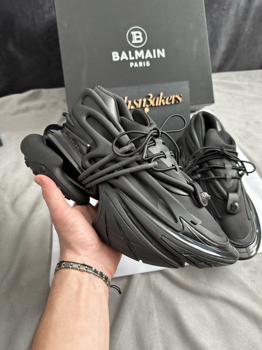 Balmain Unicorn Black size 42