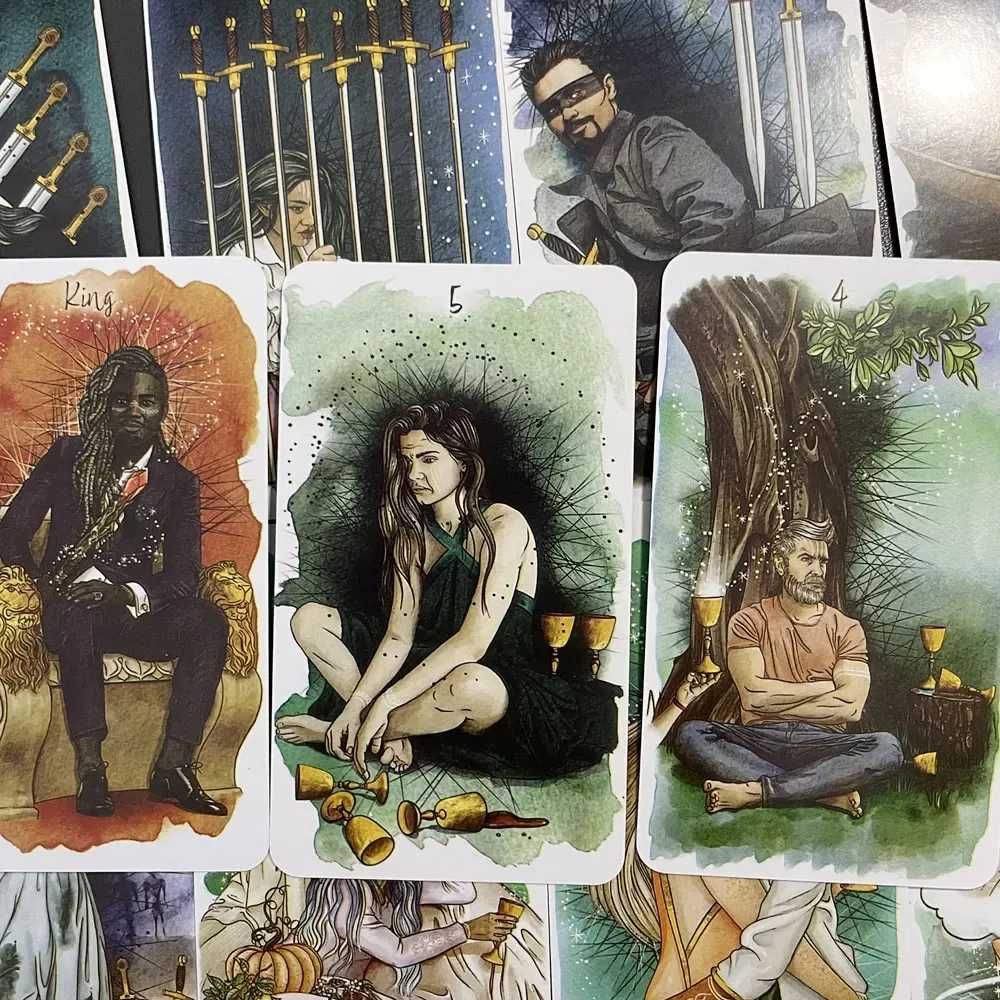 The Unfolding Path Tarot и WildWood Tarot