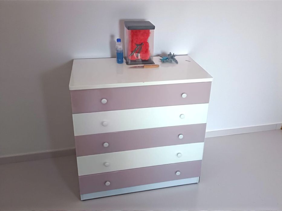 Șifonier, pat comoda birou dormitor copii