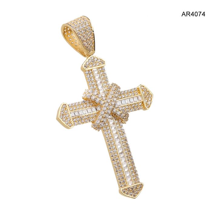 Pandantiv Aur 14 K tip cruce model deosebit ARJEWELS