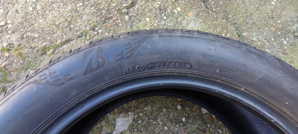 Anvelope Bridgestone