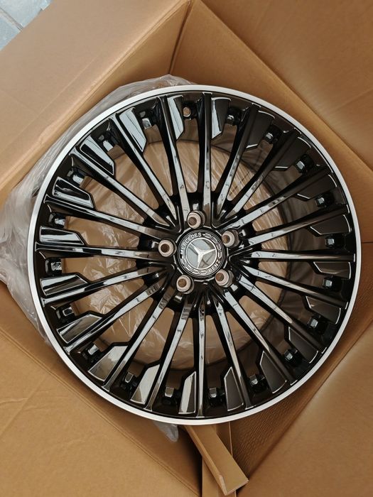 Vand jante de aliaj pentru Mercedes pe 19 marca rc wheels model  306