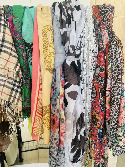 Чудесни нови шалове голям размер