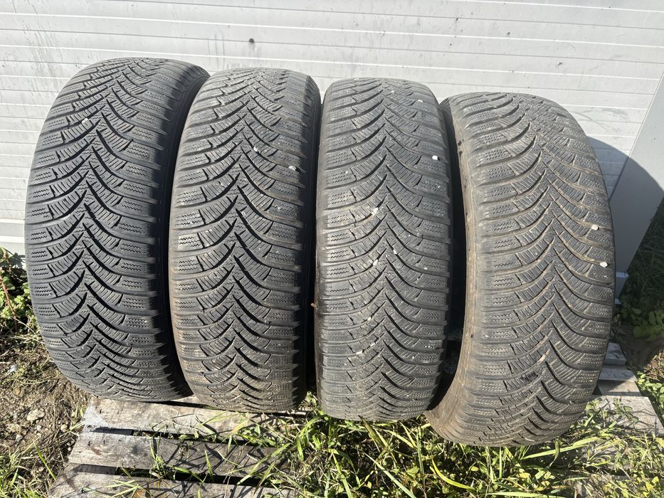 4 anvelope de iarnă Hankook  195/60/16